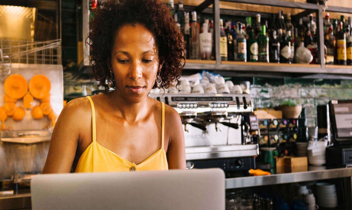 Choosing Restaurant Software for Small and Large Restaurants
