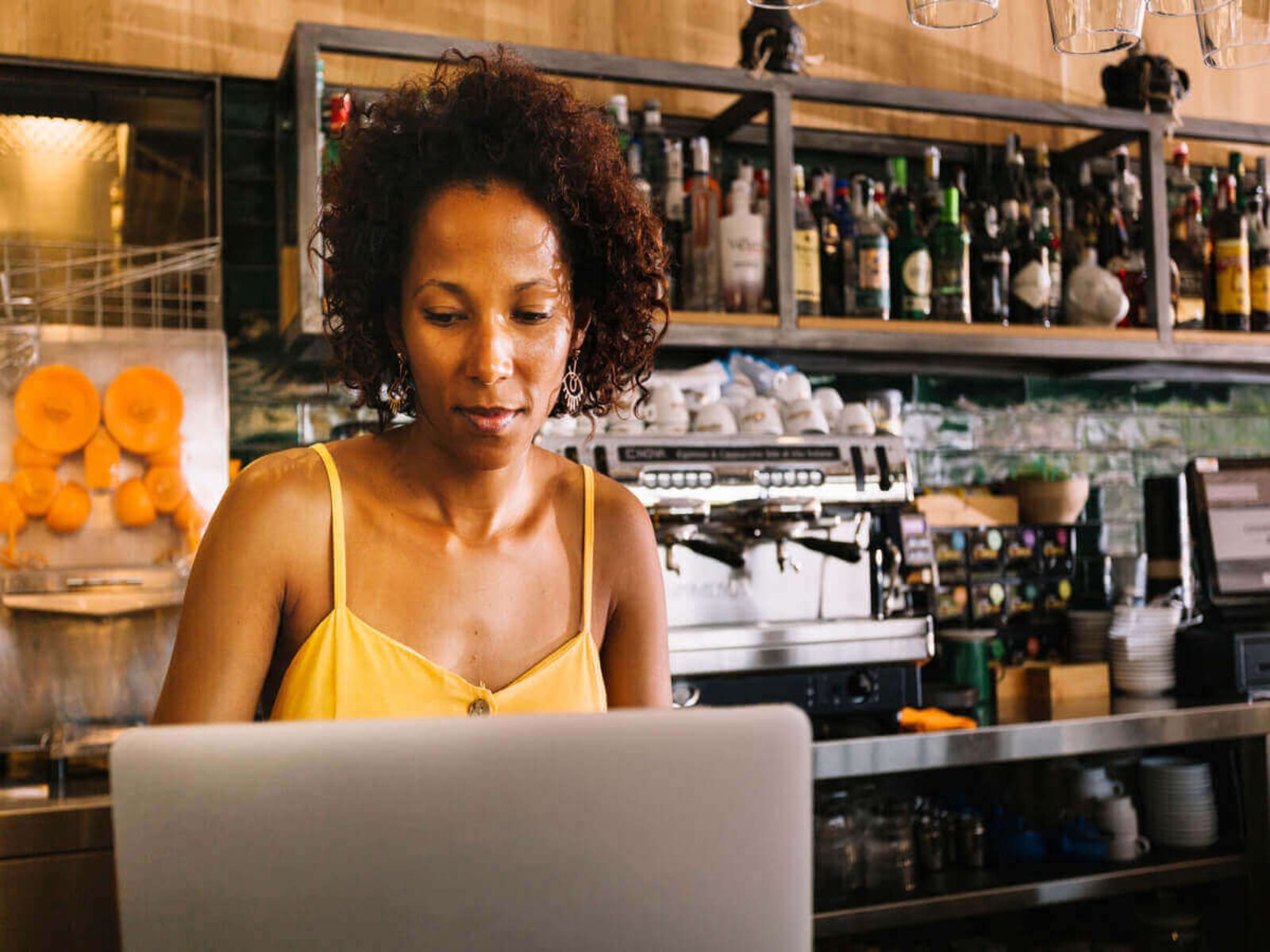 Choosing Restaurant Software for Small and Large Restaurants
